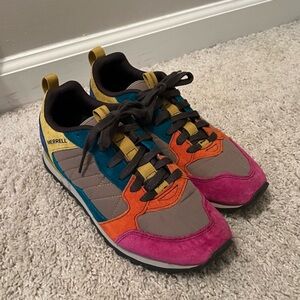 Merrell Women’s size 8 Retro Multicolored Alpine Sneaker